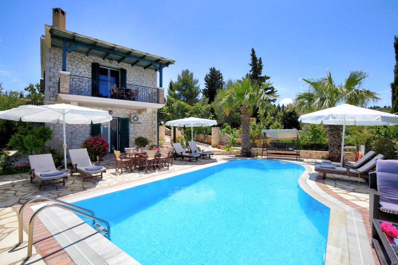 Villas Goudis Tsoukaladhes Exterior photo